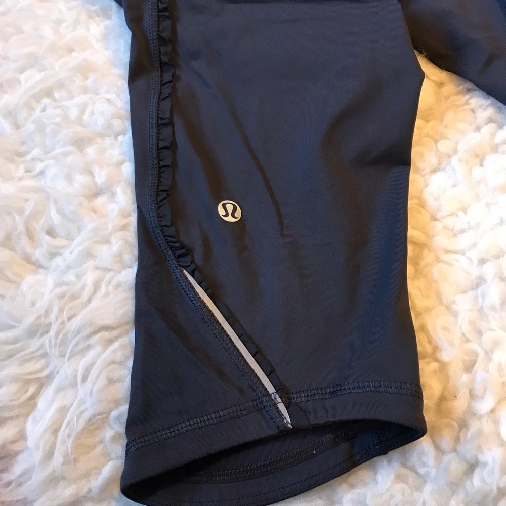 LULULEMON light blue/grey crops - Picture 3 of 5